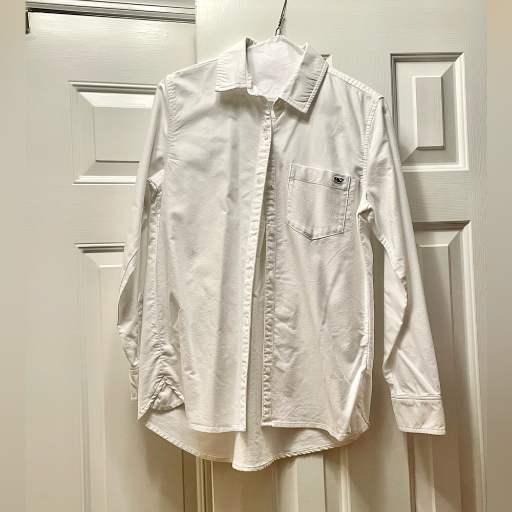 Vineyard Vines white dress shirt